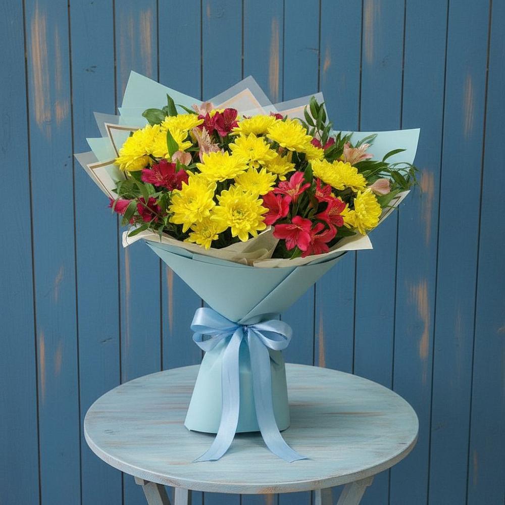 Букет цветов из: Альстромерии и Хризантемы в Горняке