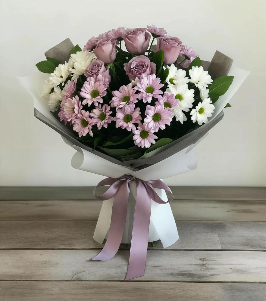 Букет цветов из: Хризантемы и Розы в Горняке