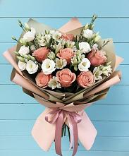 Букет цветов из:  Розы, Альстромерии и Лизиантусы #REPLACE_PRED# Горняке