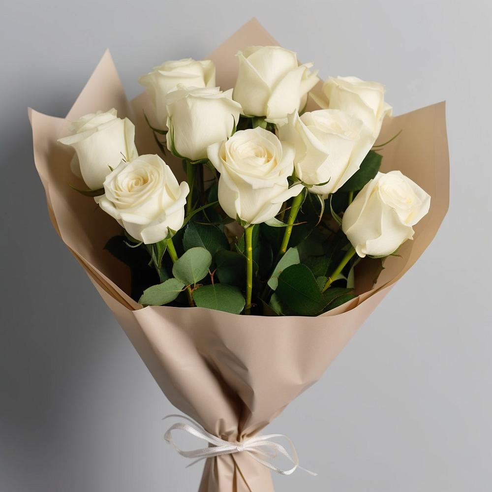 Букет 9 Белых роз Эдлесс Лав в Горняке