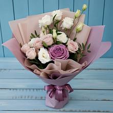 Букет цветов из:  Розы и Лизиантусы в Горняке