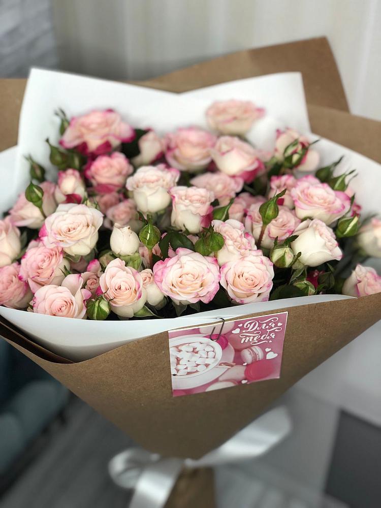 Букет цветов из: Розы в Горняке