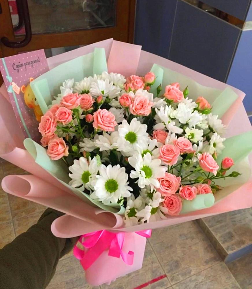 Букет цветов из: Розы и Хризантемы в Горняке