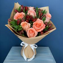 Букет цветов из:  Розы и Альстромерии в Горняке