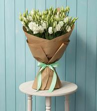 Букет цветов из:  Лизиантусы в Горняке